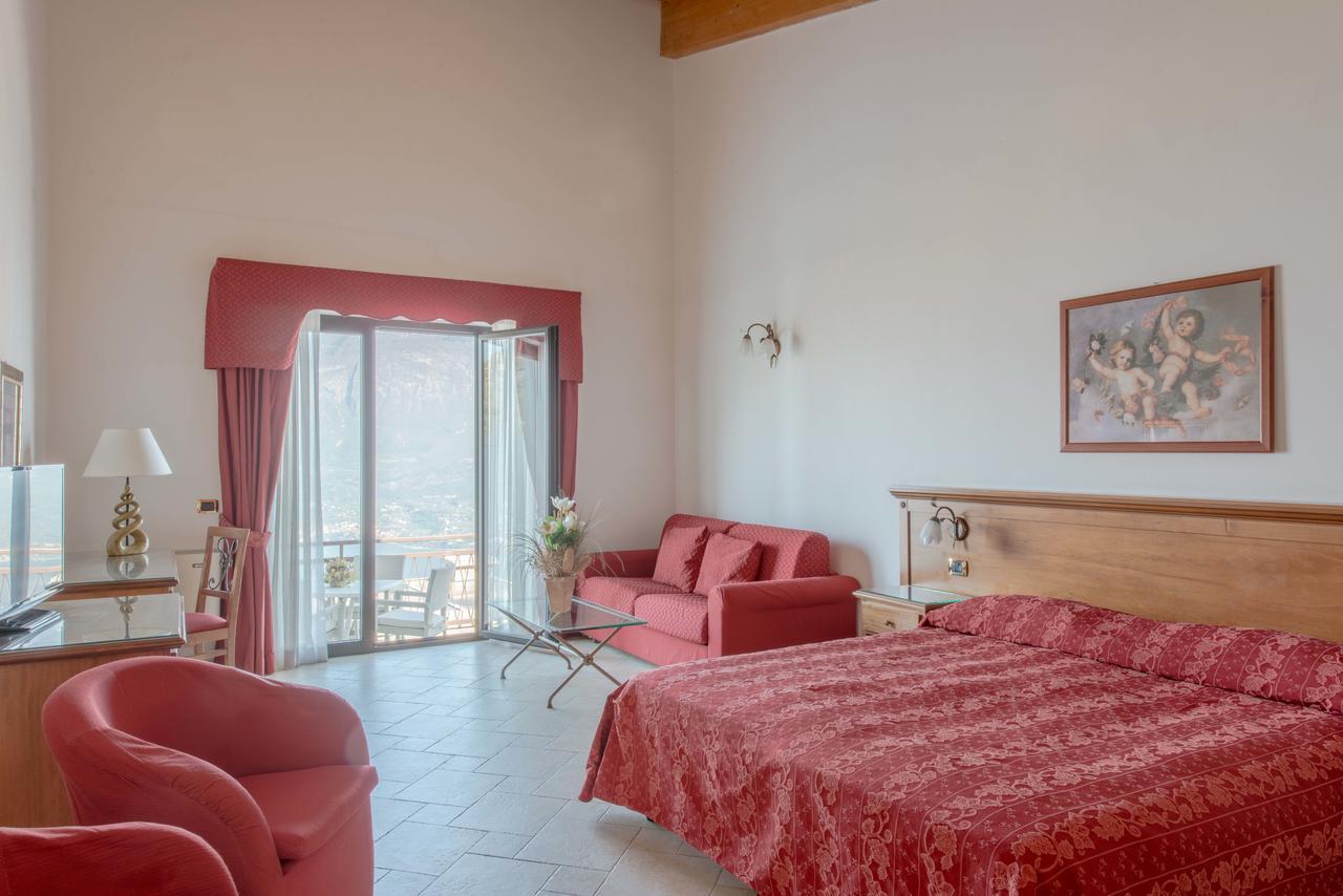Village Lucia Hotel Tremosine