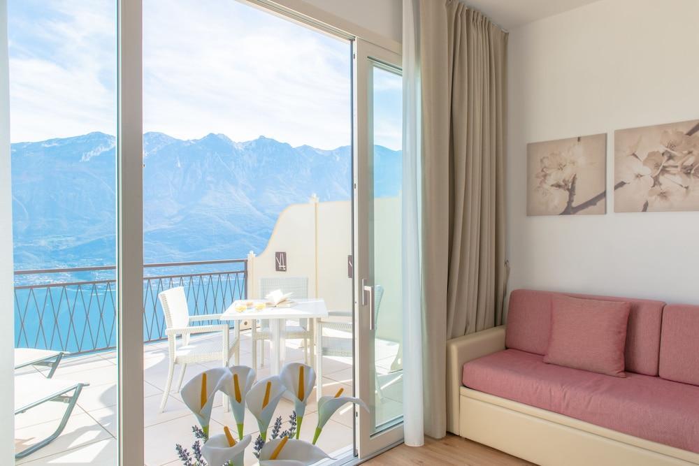 Village Lucia 3* Tremosine
