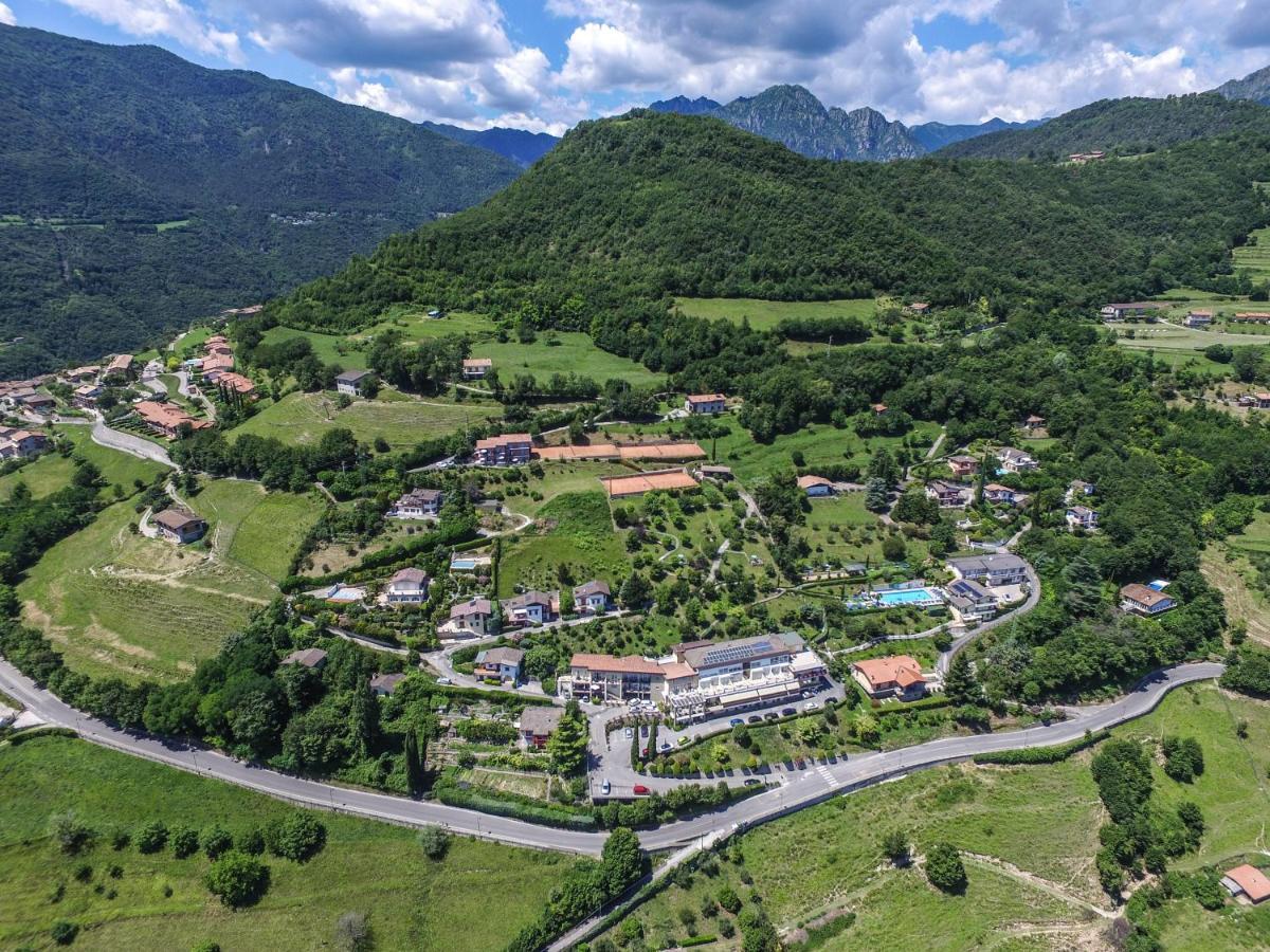 Village Lucia Hotel 3*