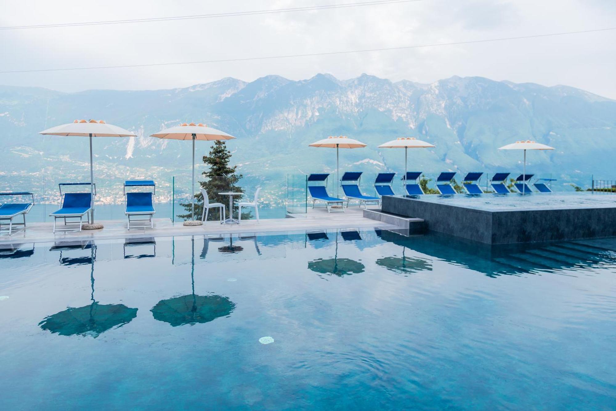 Village Lucia 3* Tremosine