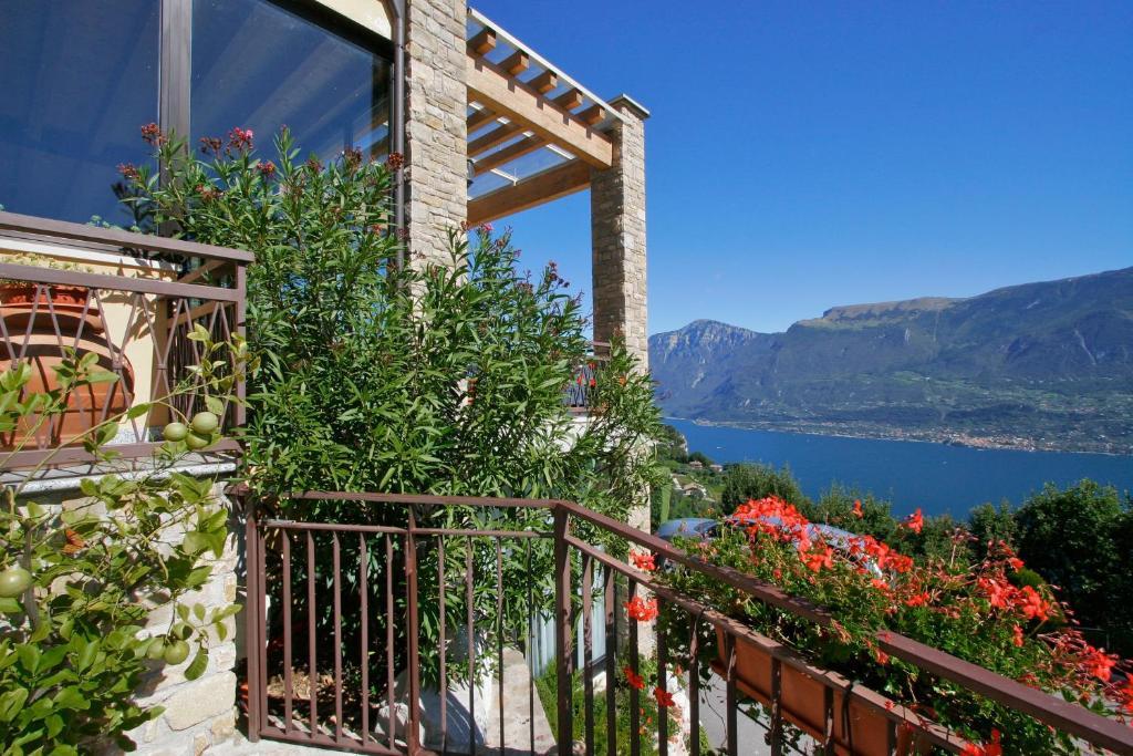 Village Lucia Tremosine