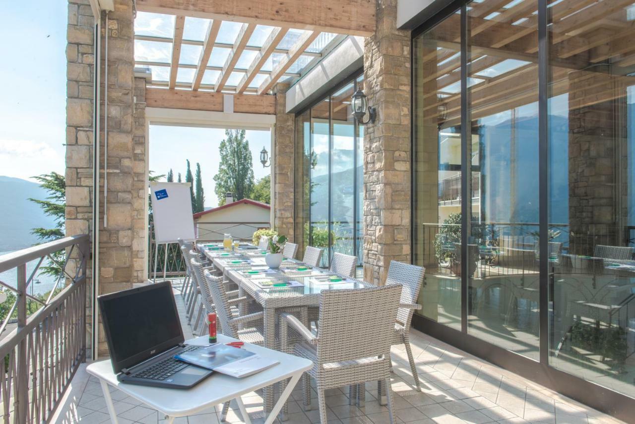 Village Lucia Hotel 3*